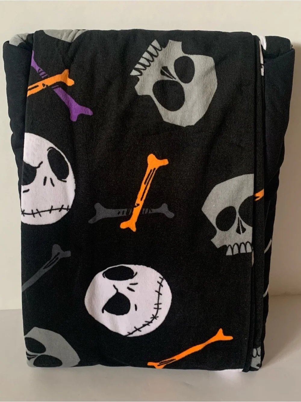NWT. DISNEY Nightmare Before Christmas Women’s 2 Piece Pajama Set - Picture 5 of 6